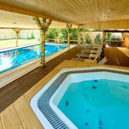 Therme Airport Resort Corbeanca Exterior foto