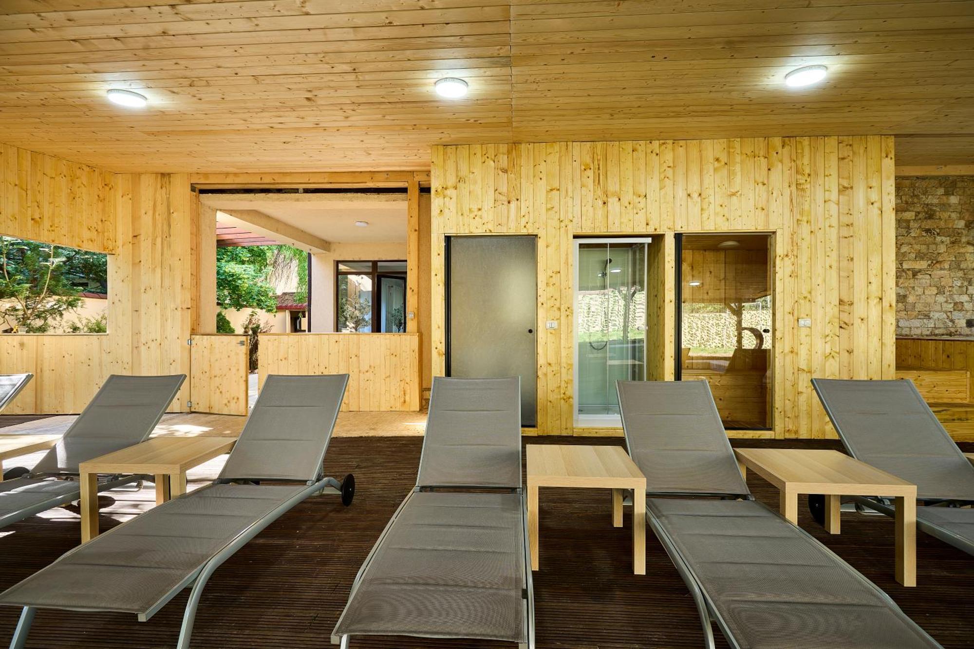 Therme Airport Resort Corbeanca Exterior foto